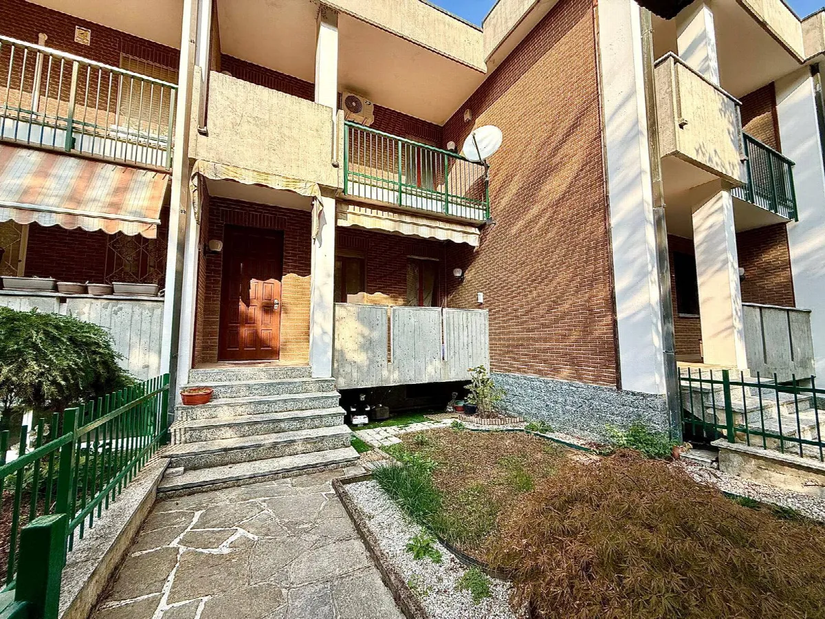 Villette a schiera in vendita a Alessandria, Borgo Rovereto - foto 1