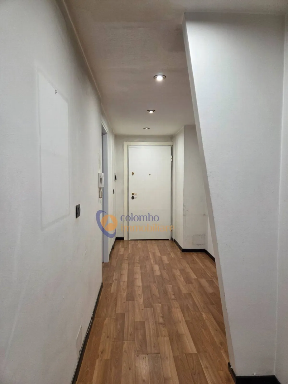 Ufficio in vendita a Busto Arsizio, Cinque Ponti - foto 2