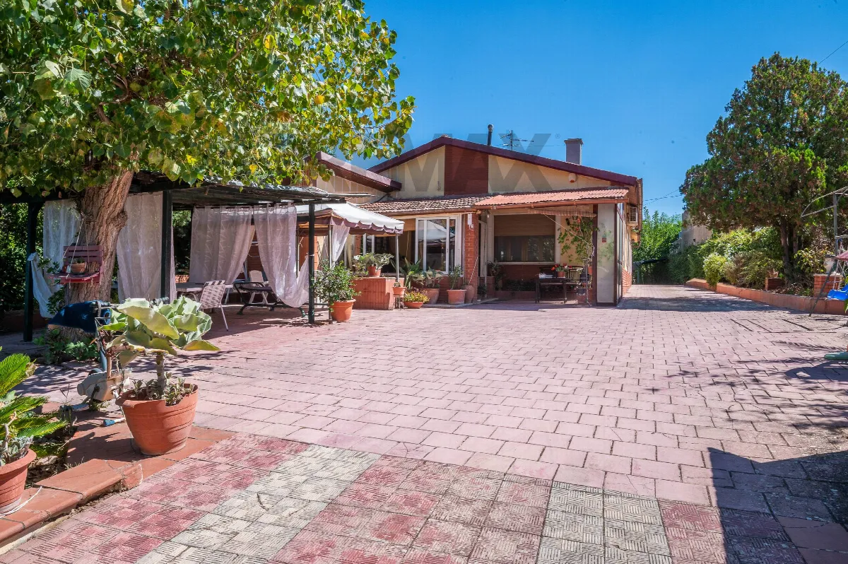 Villa singola in vendita a Caltagirone - foto 1
