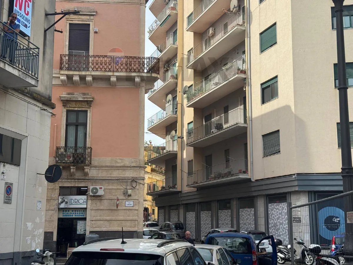 Casa Semindipendente in vendita a Catania, Via Etnea - via Umberto - foto 2