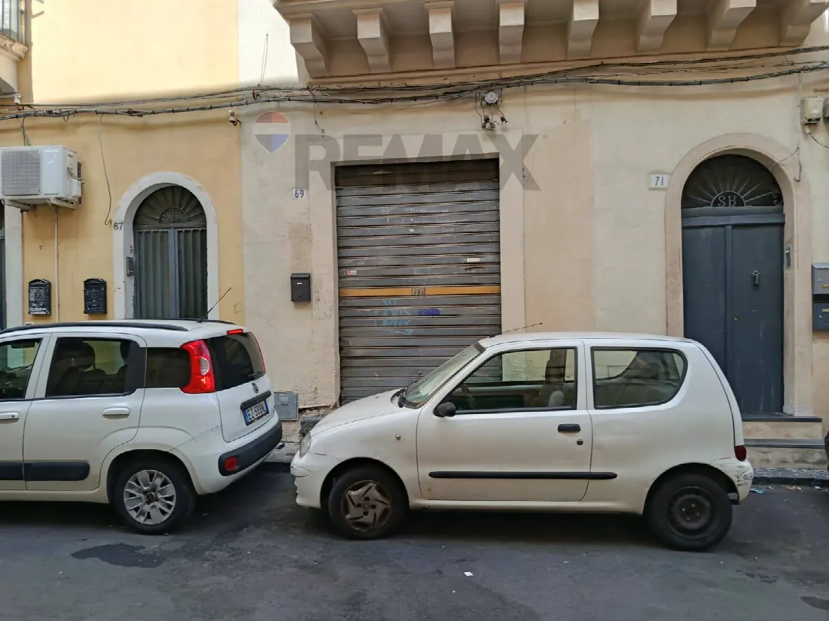 Casa Semindipendente in vendita a Catania, Via Etnea - via Umberto - foto 4