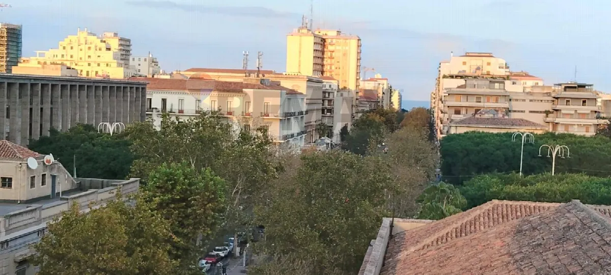 Appartamento in vendita a Catania, Zona di prestigio - foto 1