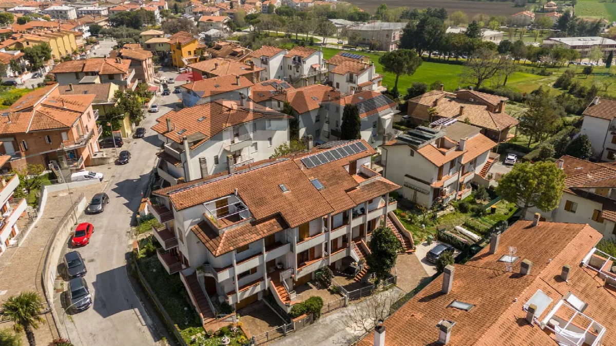 Appartamento in vendita a Montemarciano, Marina di Montemarciano - foto 2