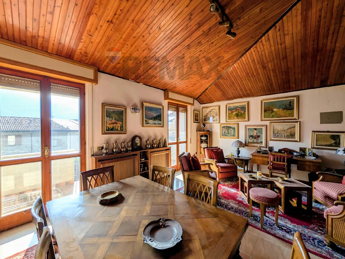 Porzione di casa in vendita a Costa Volpino - foto 1