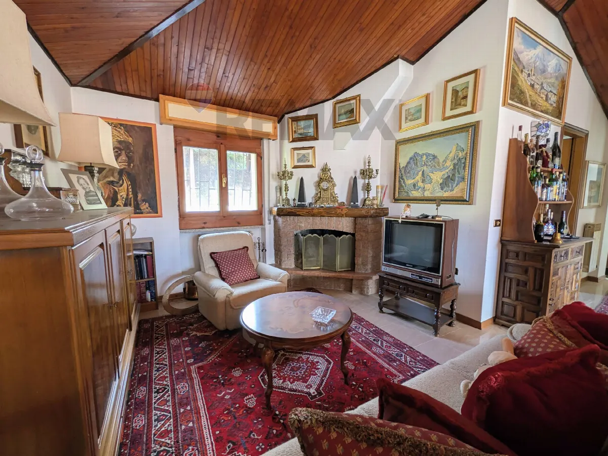 Porzione di casa in vendita a Costa Volpino - foto 10