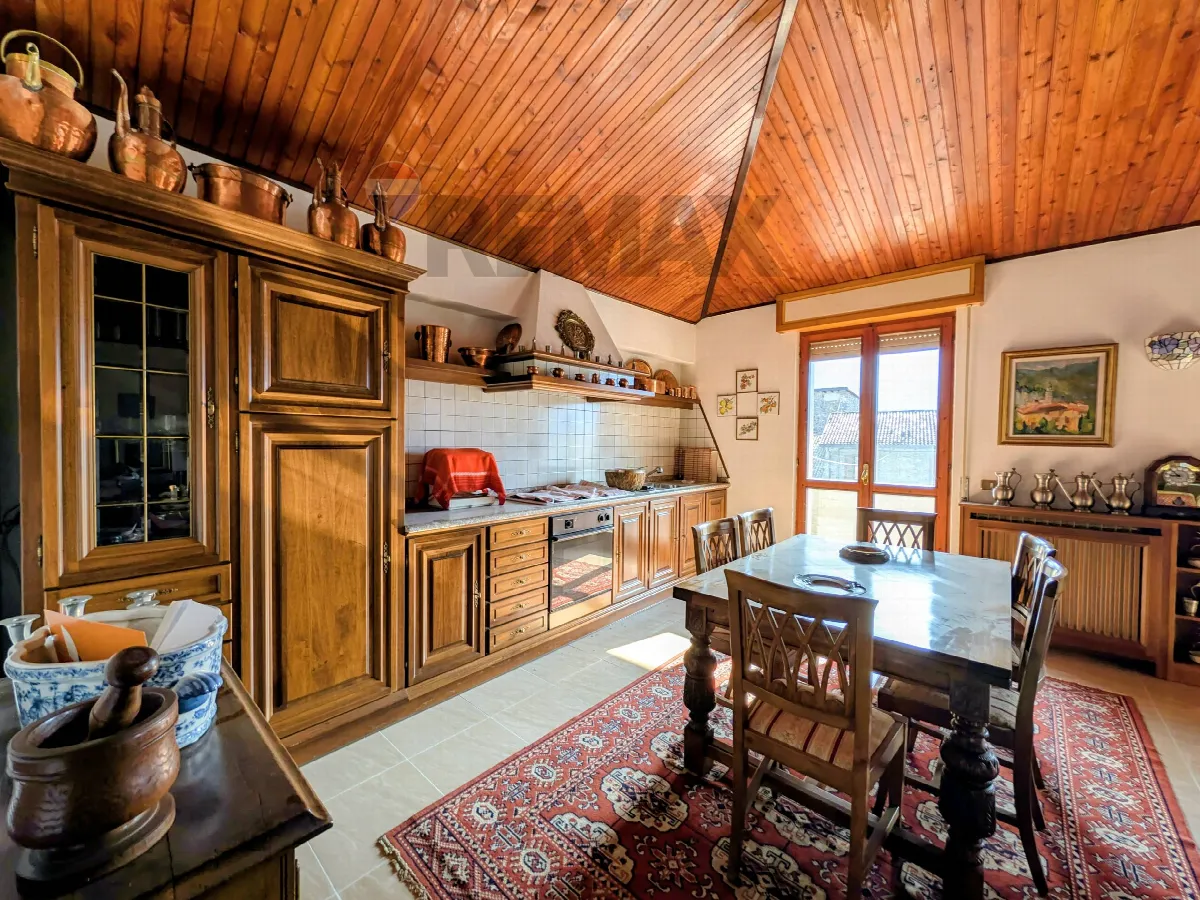 Porzione di casa in vendita a Costa Volpino - foto 4