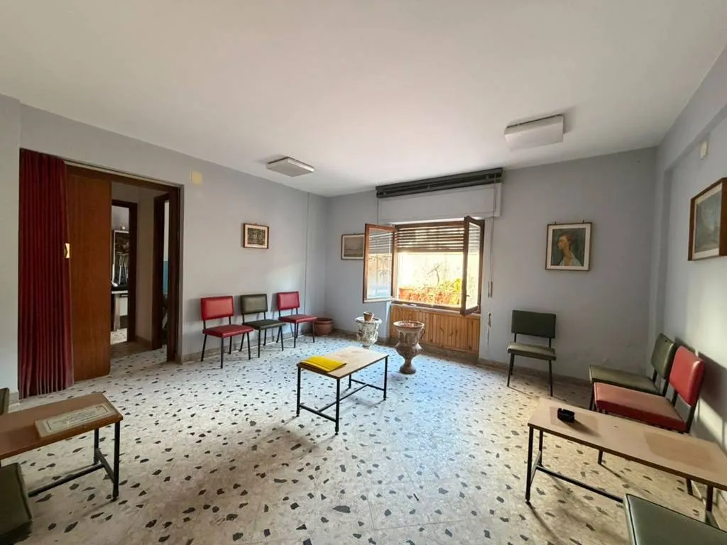 Studio/Ufficio in vendita a Palermo, Tribunale - foto 3