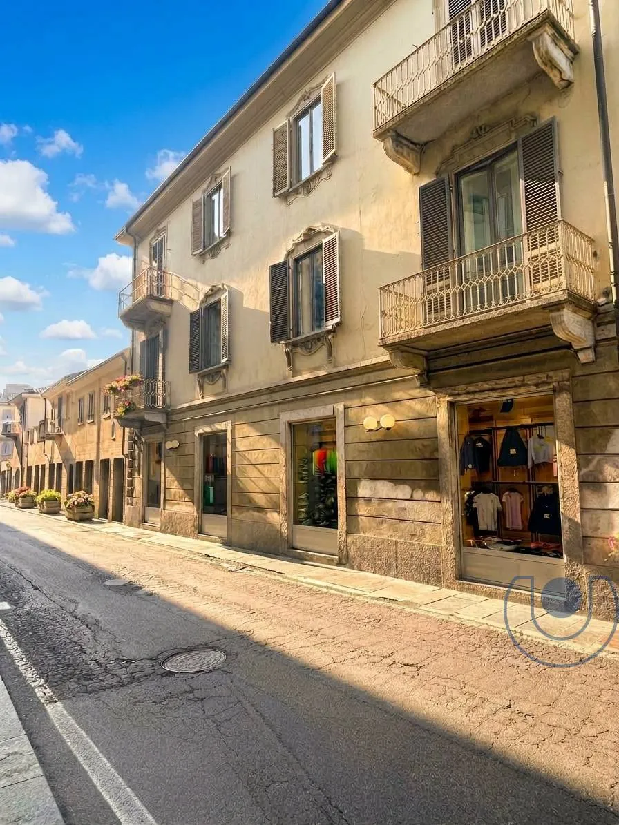 Appartamento in vendita a Chieri, Centro - foto 2