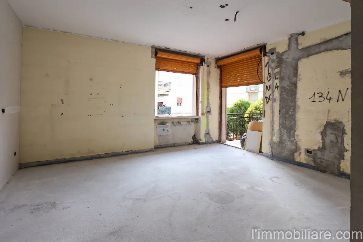 Appartamento in vendita a Verona, Ponte Crencano - foto 2