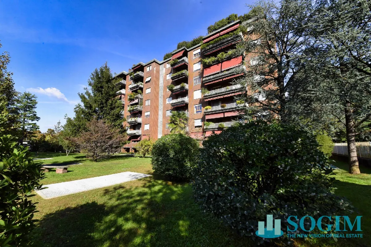 Appartamento in vendita a Monza, * Parco - foto 2