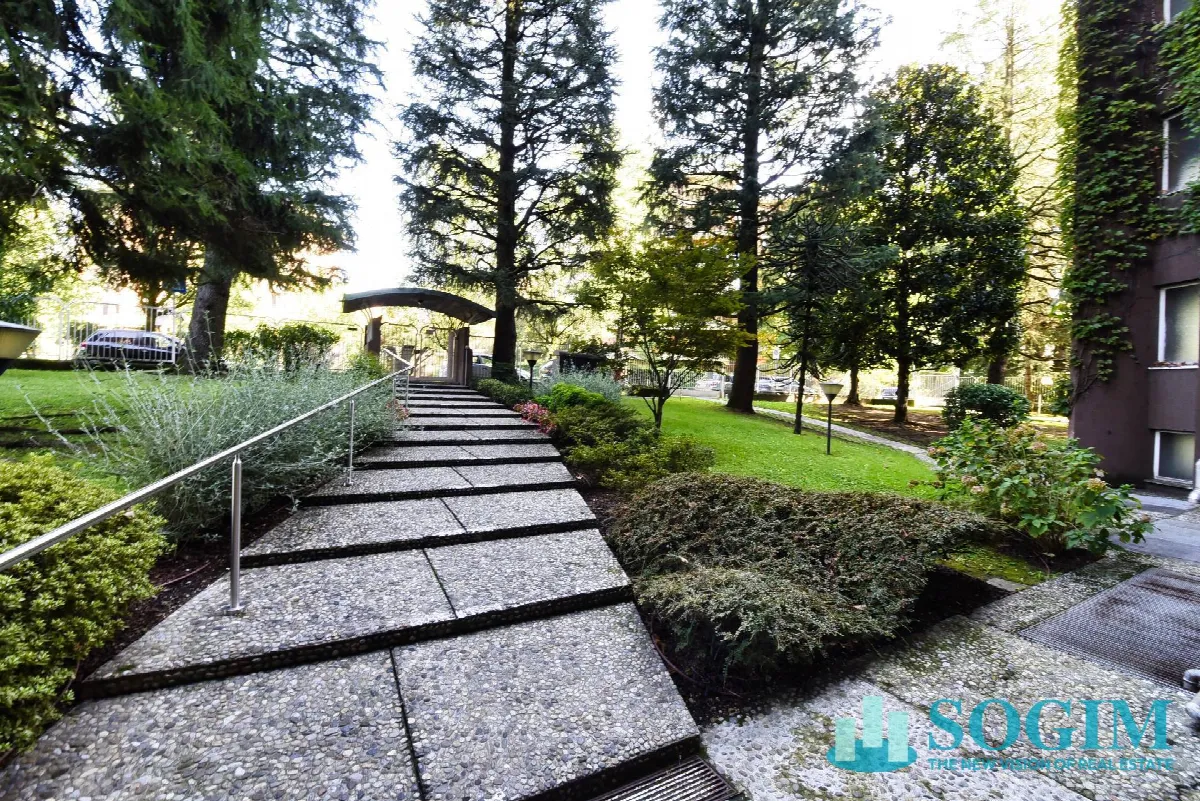Appartamento in vendita a Monza, * Parco - foto 7