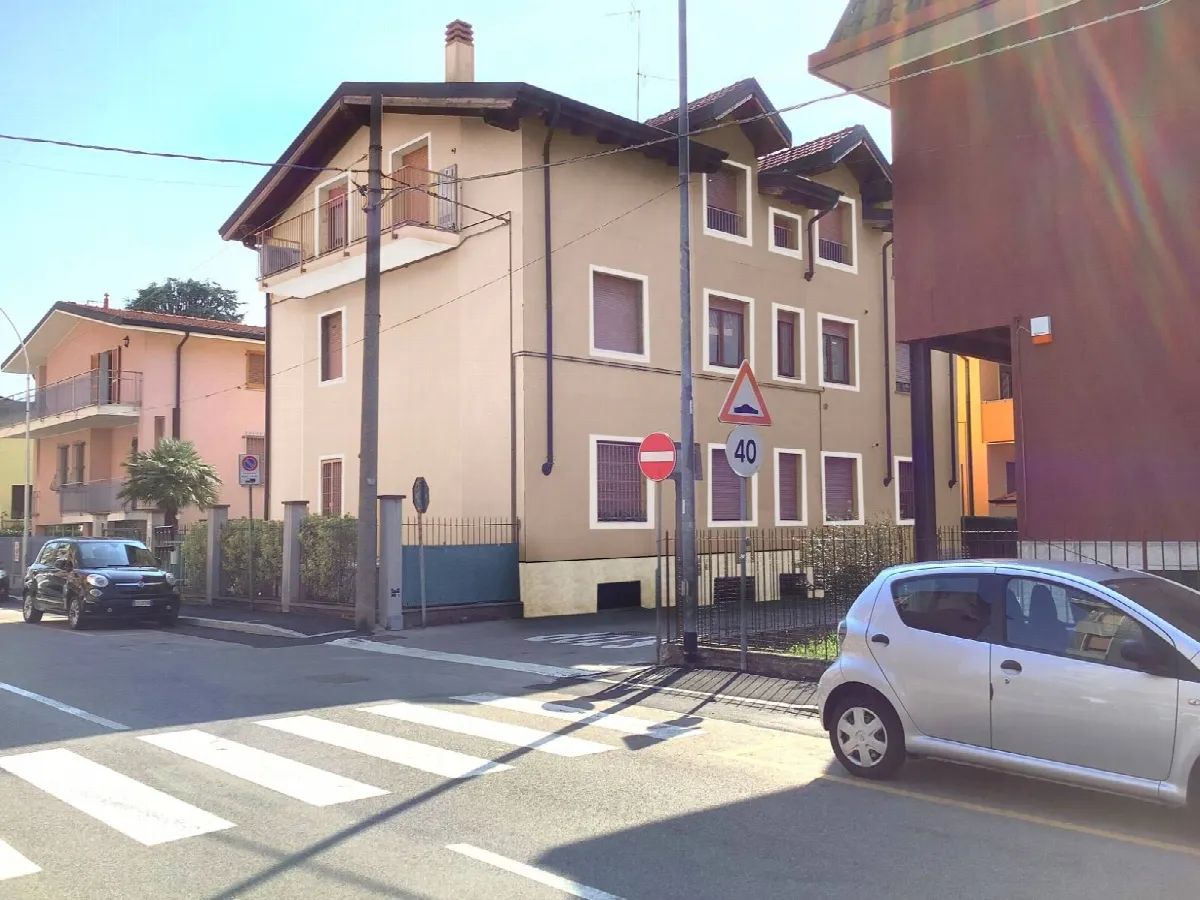 Appartamento in vendita a Cassina de' Pecchi, Centro - foto 1
