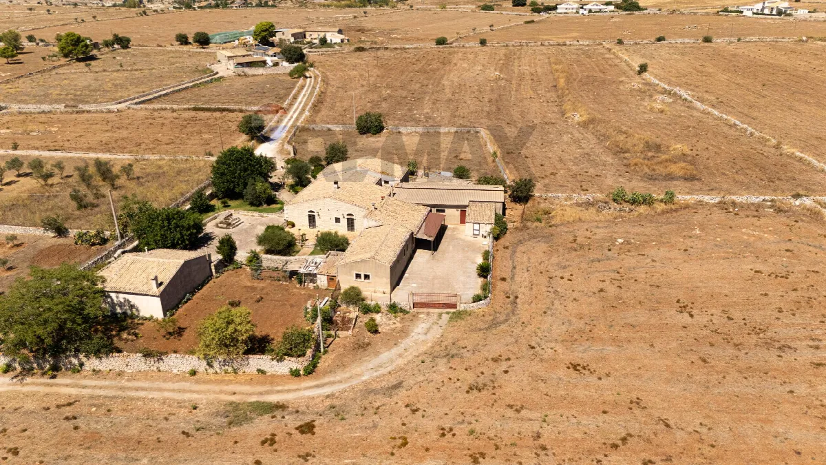 Cascina/Casale in vendita a Ragusa, Bruscé - foto 2