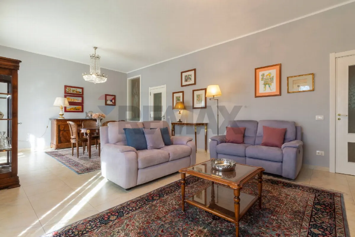 Appartamento in vendita a Cagliari, San Benedetto - foto 1