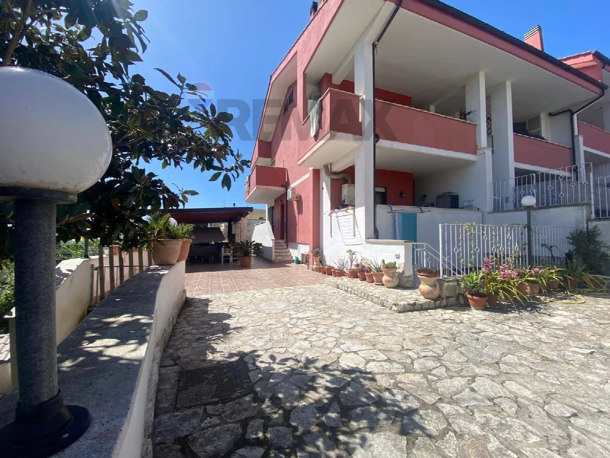 Casa Semindipendente in vendita a Santa Marinella - foto 6