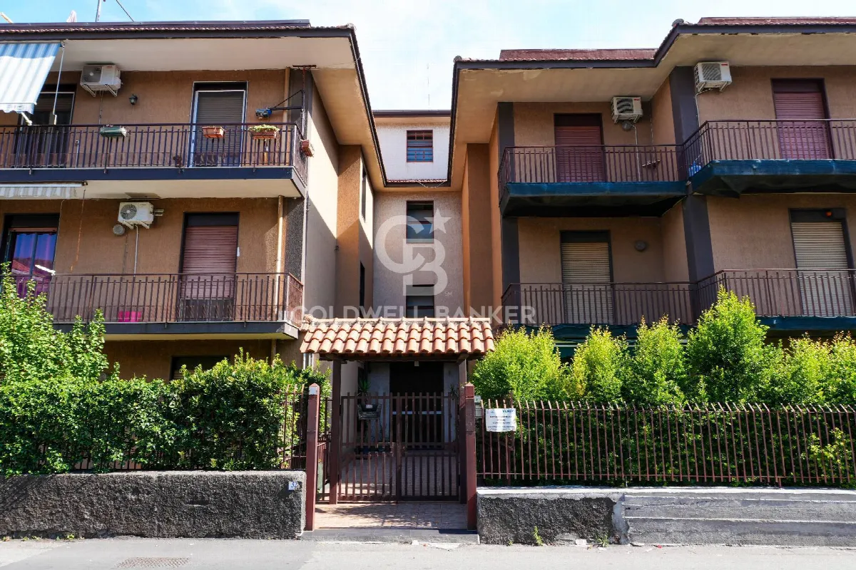 Appartamento in vendita a Aci Catena - foto 1