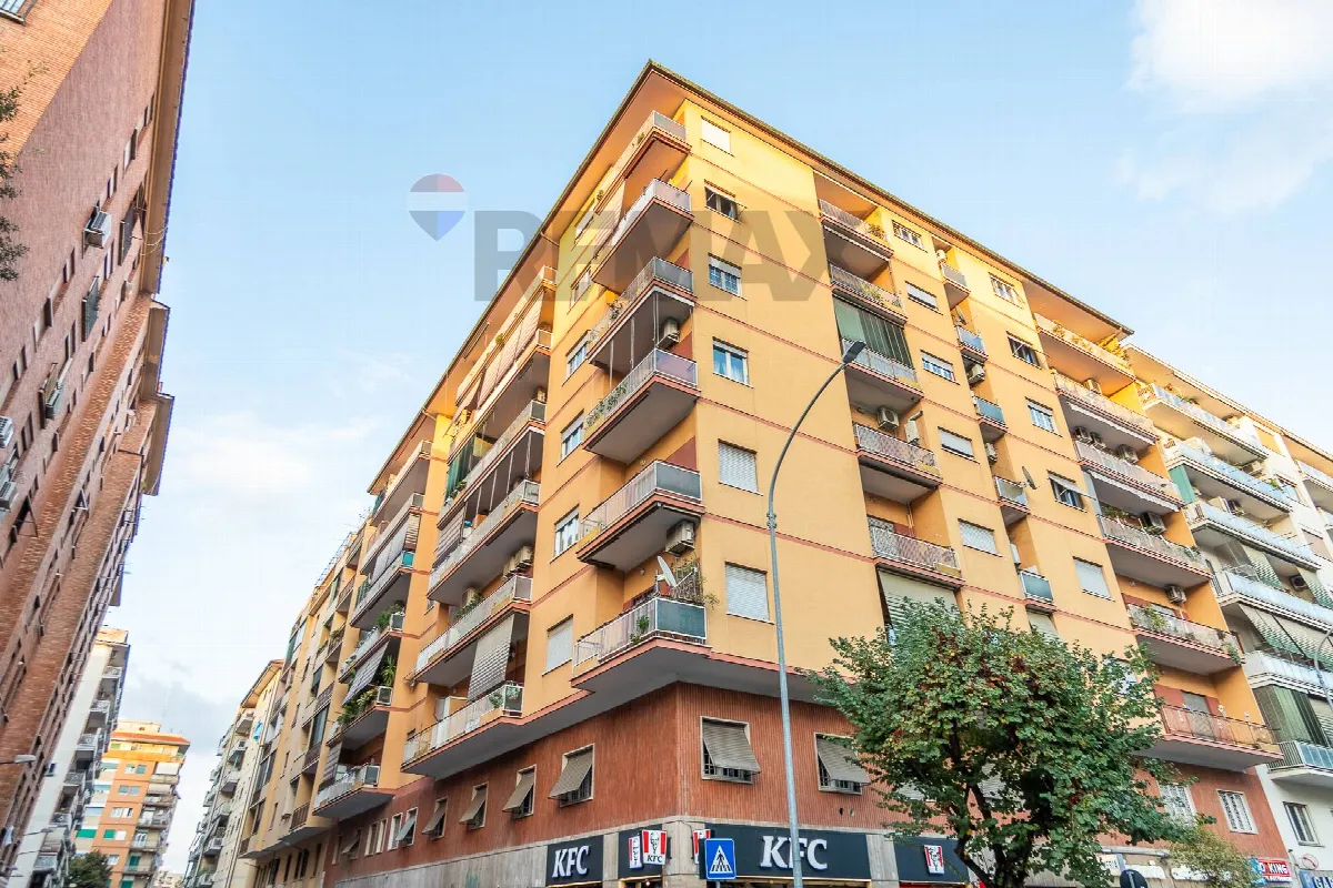 Appartamento in vendita a Roma, Tuscolano - foto 1