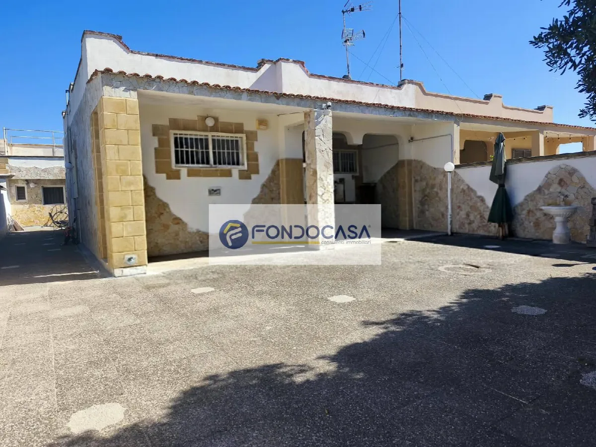Villa in vendita a Lecce, Litorale - foto 2