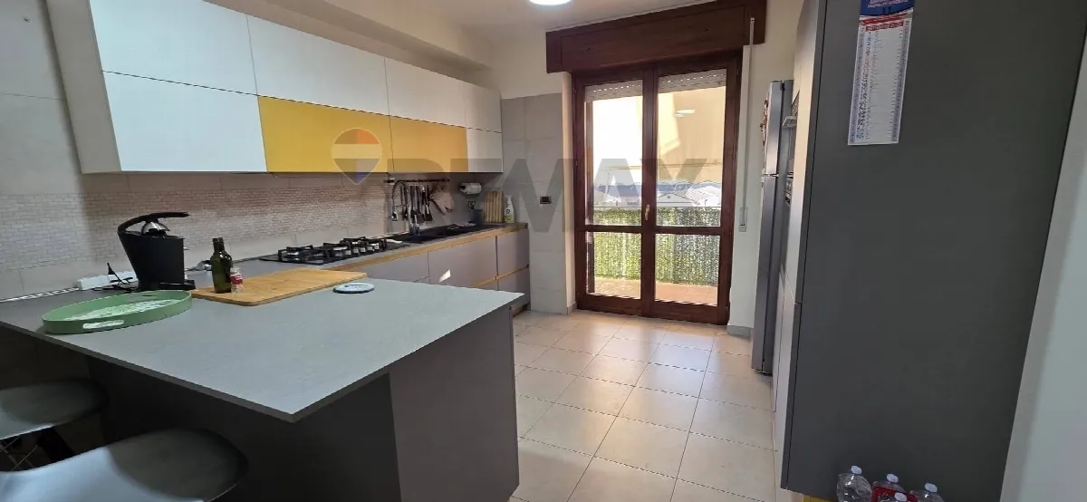 Appartamento in vendita a Cosenza, Viale Mancini - foto 4