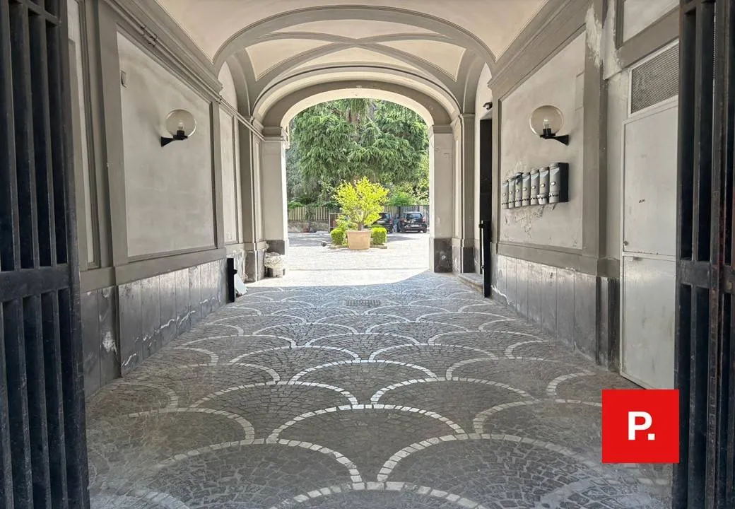 Appartamento in vendita a Caserta, Centro - foto 2