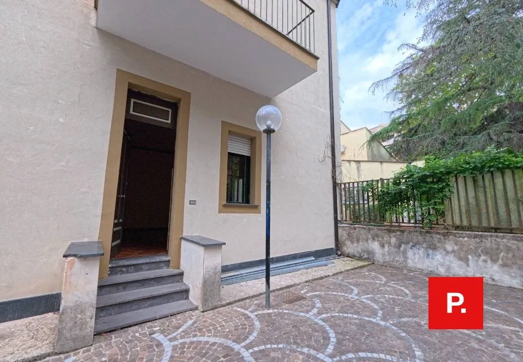 Appartamento in vendita a Caserta, Centro - foto 6