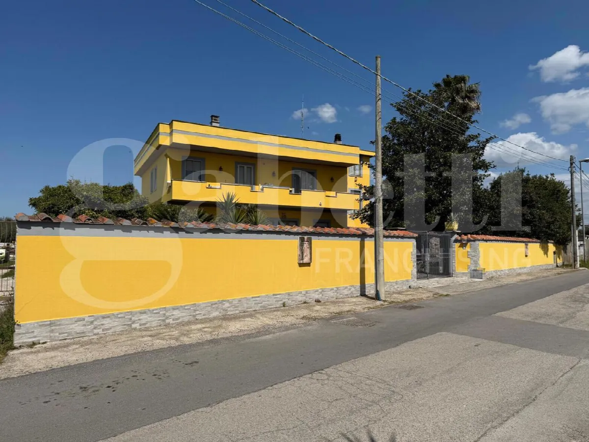 Casa indipendente in vendita a Nettuno - foto 1