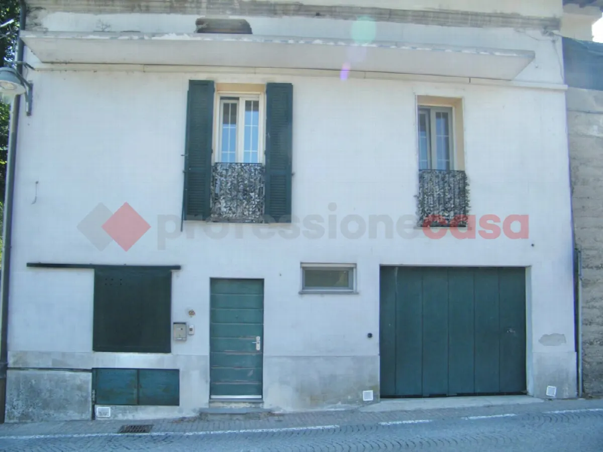 Casa indipendente in vendita a Varallo Pombia - foto 8