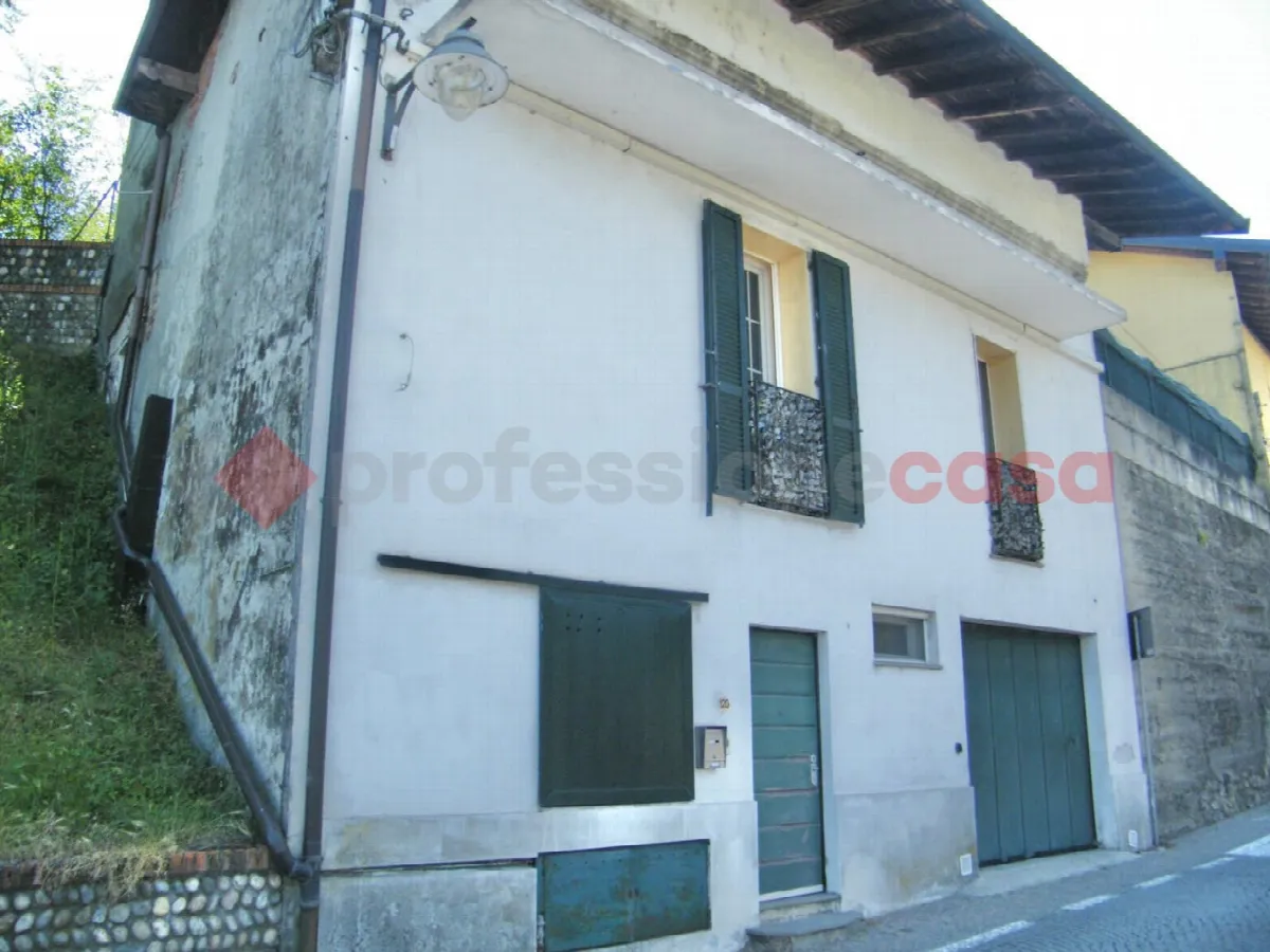 Casa indipendente in vendita a Varallo Pombia - foto 9