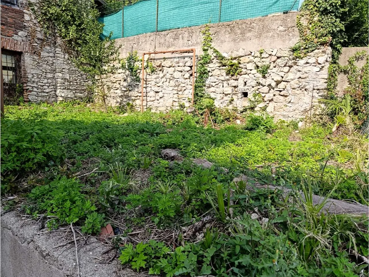 Casa indipendente in vendita a Viggiù - foto 6