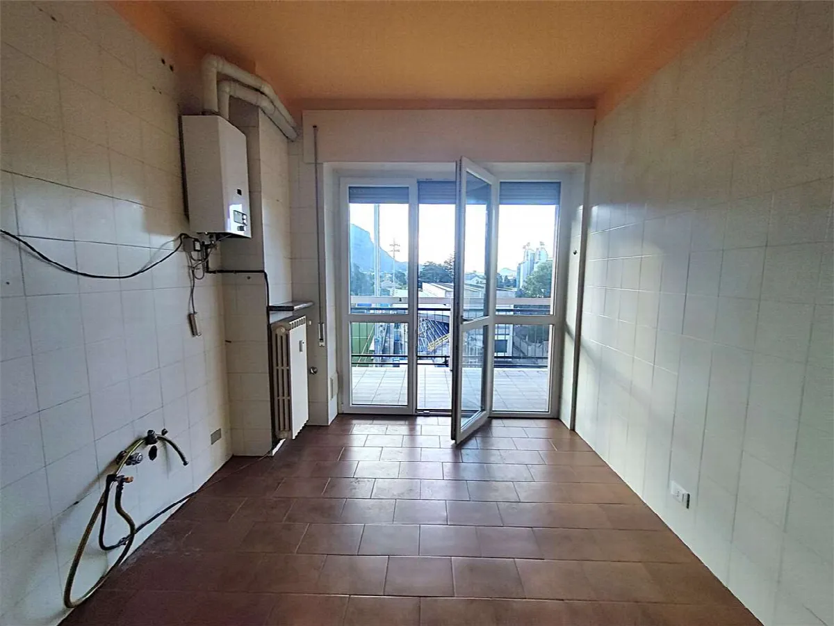 Appartamento in vendita a Lecco - Castello - foto 5