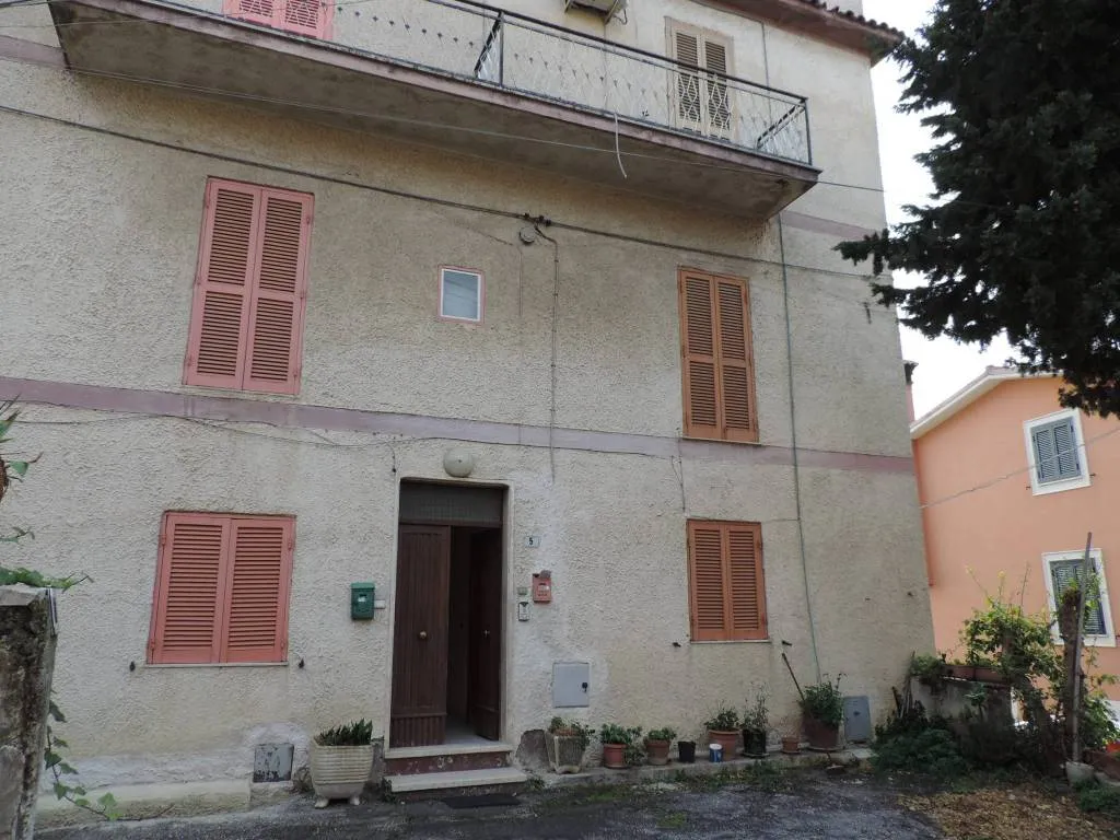 Casa indipendente in vendita a Montelibretti - Centro - foto 1