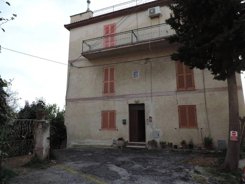 Casa indipendente in vendita a Montelibretti - Centro - foto 2