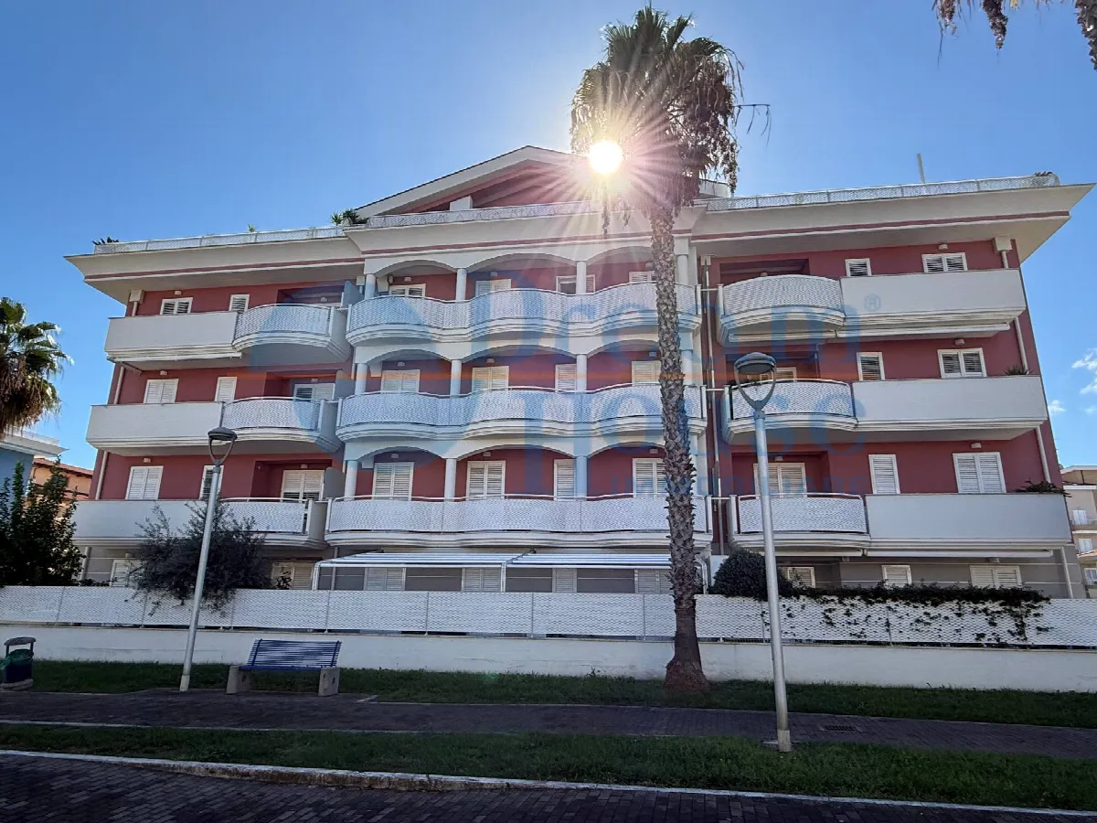 Appartamento in vendita a Tortoreto, TORTORETO LIDO - foto 2