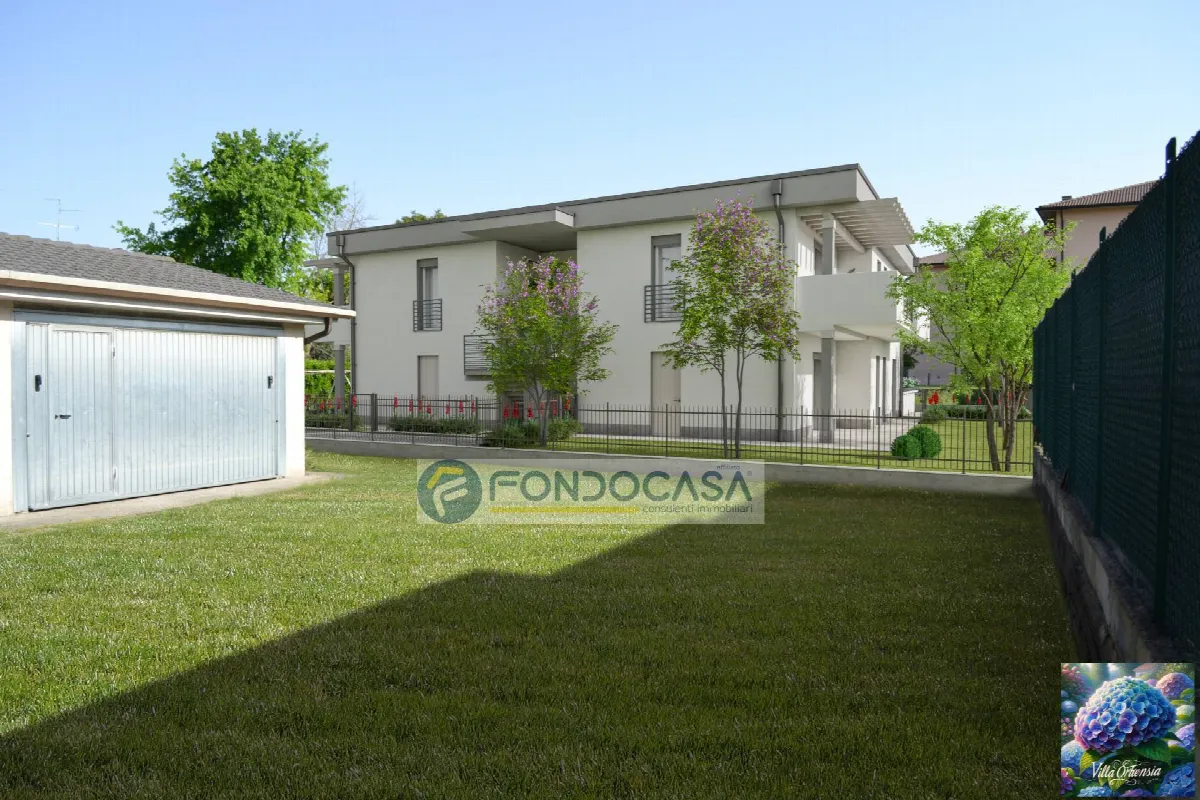 Appartamento in vendita a Castelnuovo del Garda, Castelnuovo - foto 1