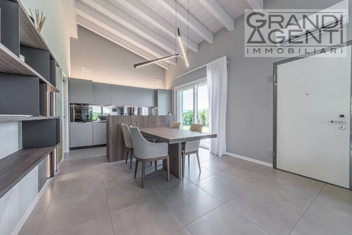 Villa in vendita a Desenzano del Garda - foto 9
