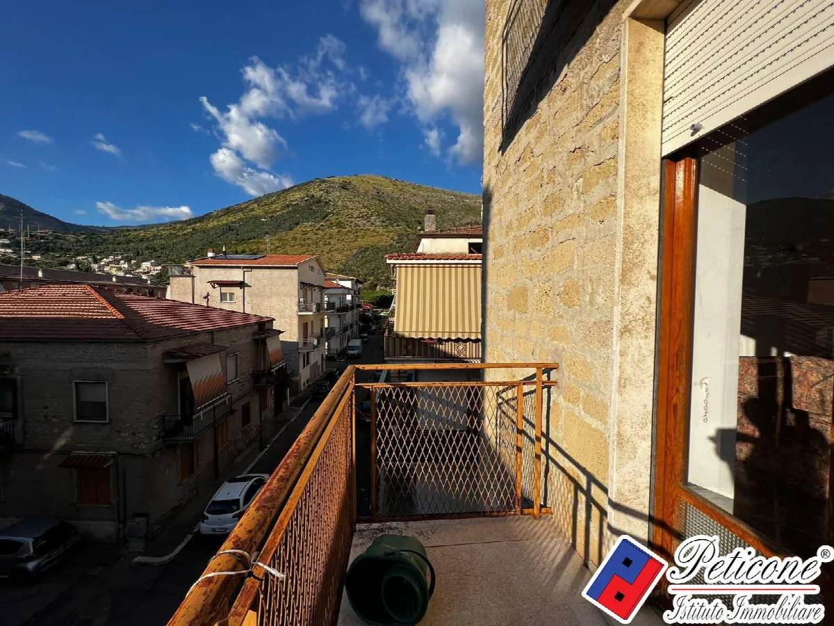Appartamento in vendita a Fondi, Centro - foto 1