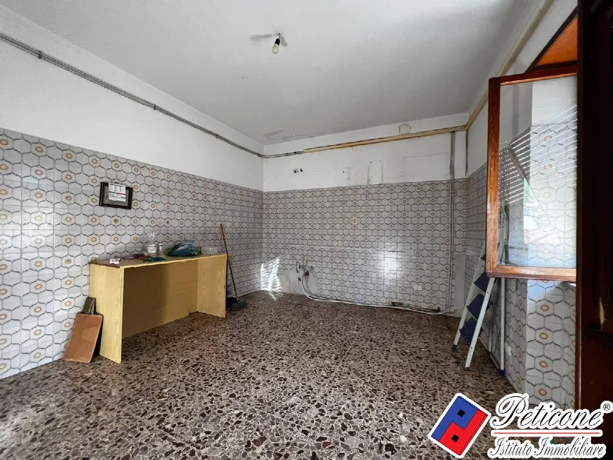 Appartamento in vendita a Fondi, Centro - foto 4