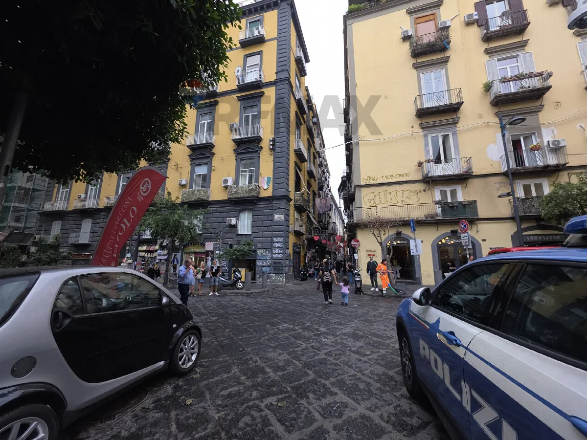 Appartamento in vendita a Napoli, Pendino - foto 10