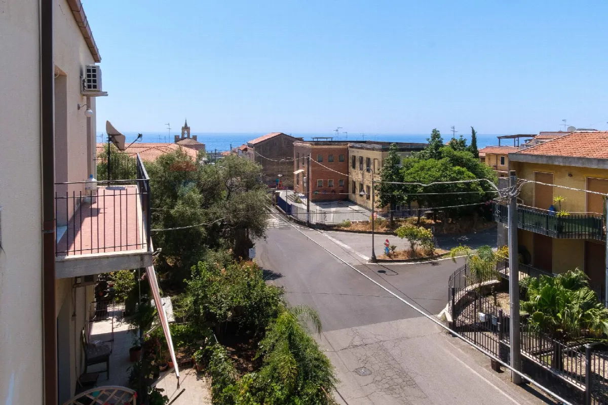 Appartamento in vendita a Acireale, Stazzo - foto 2