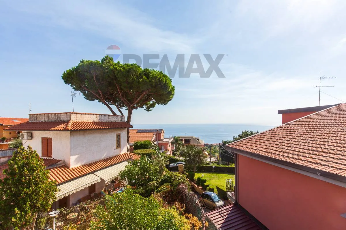 Villa o villino in vendita a Aci Catena - foto 10