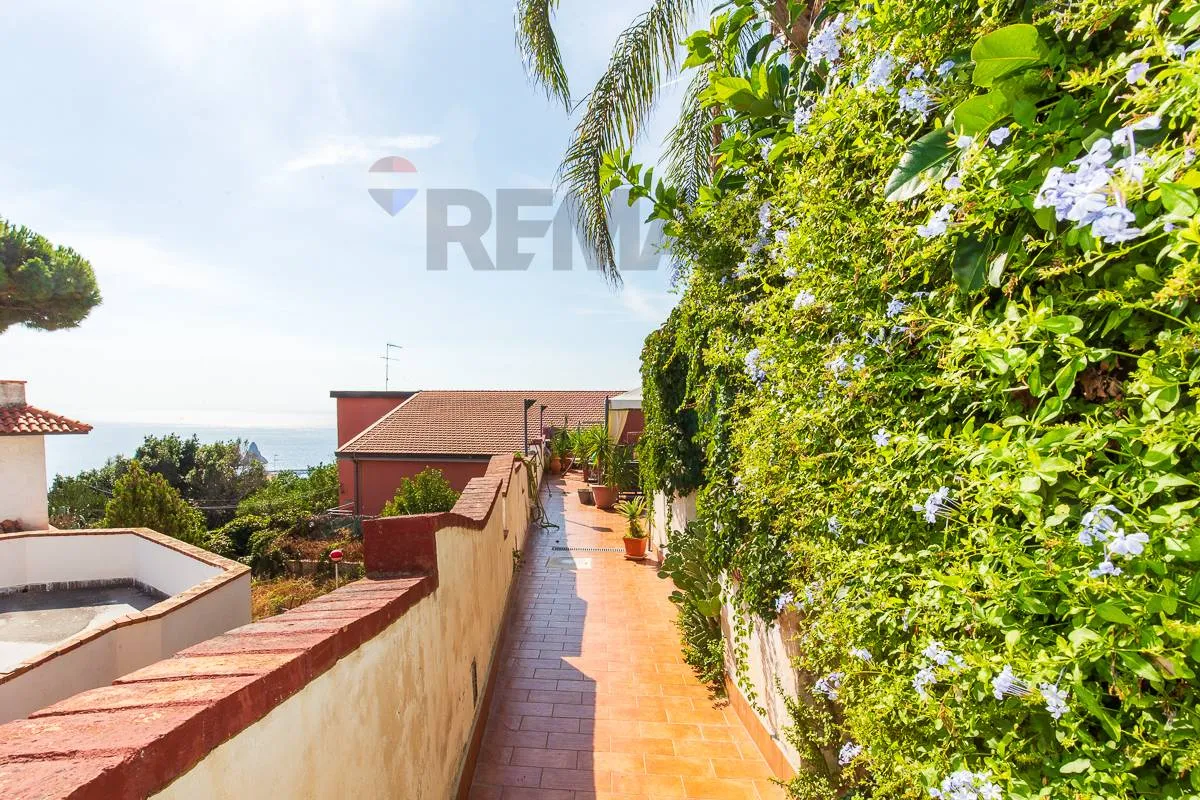 Villa o villino in vendita a Aci Catena - foto 4