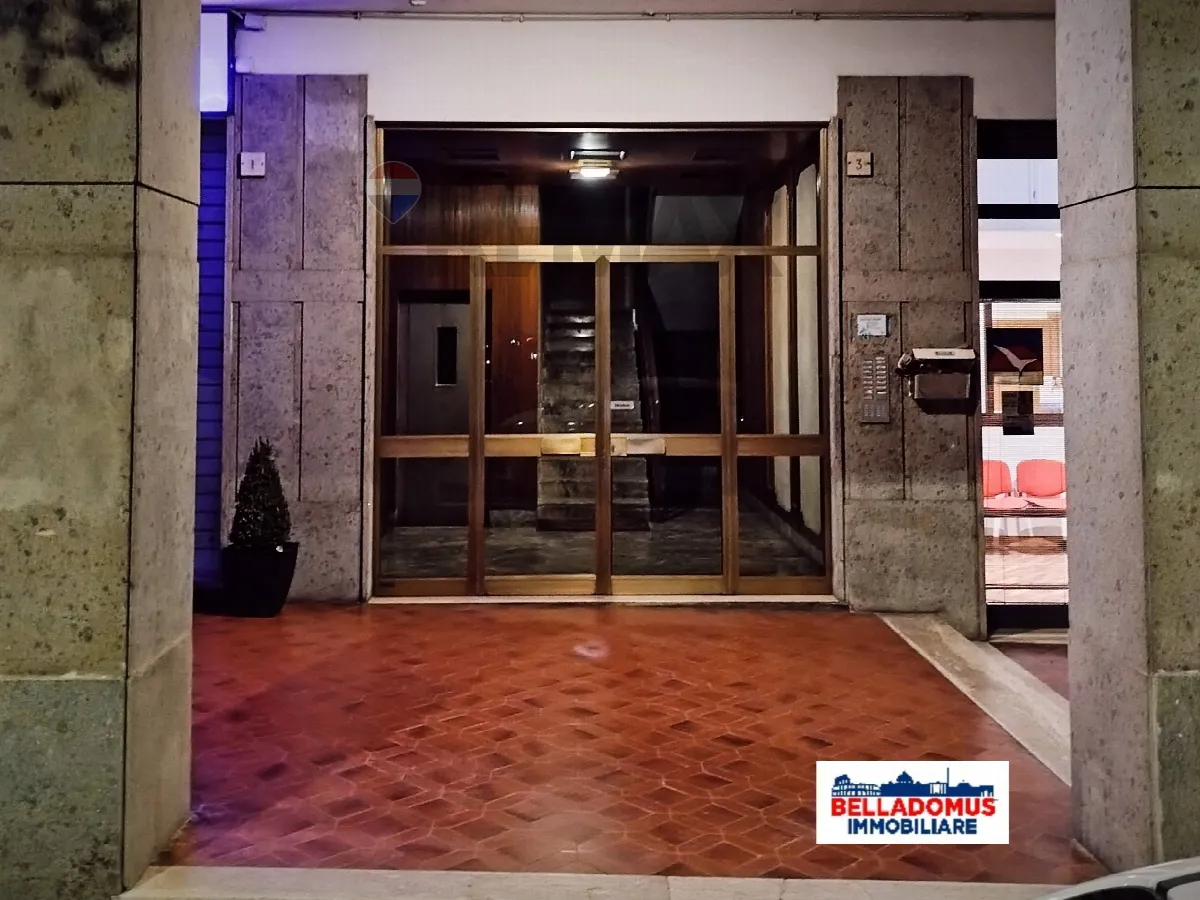 Appartamento in vendita a Pomezia, Centro - foto 1