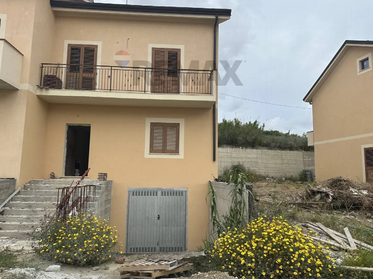 Villetta bifamiliare in vendita a Messina, Centro - foto 2