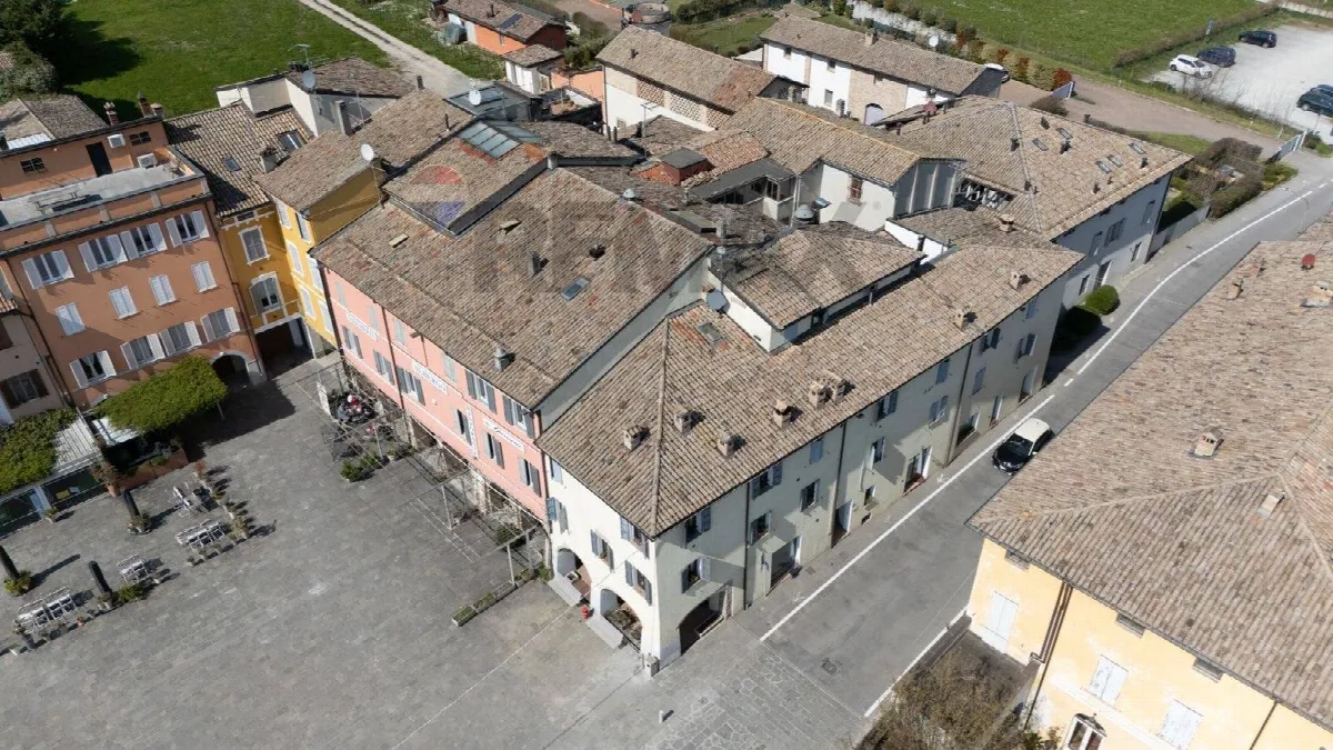 Appartamento in vendita a Langhirano, Torrechiara - foto 1