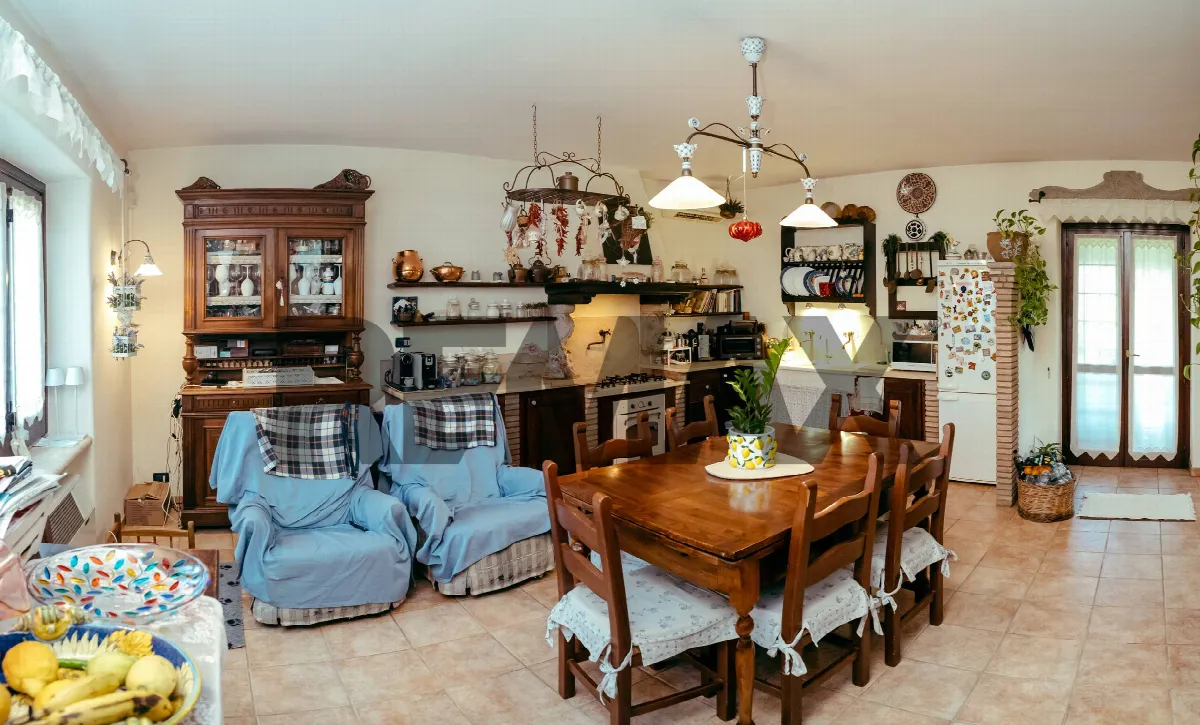 Villa o villino in vendita a Velletri - foto 4