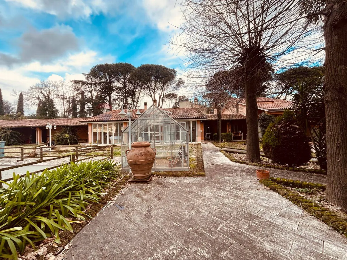 Villa singola in vendita a Roma, Cesano - foto 1
