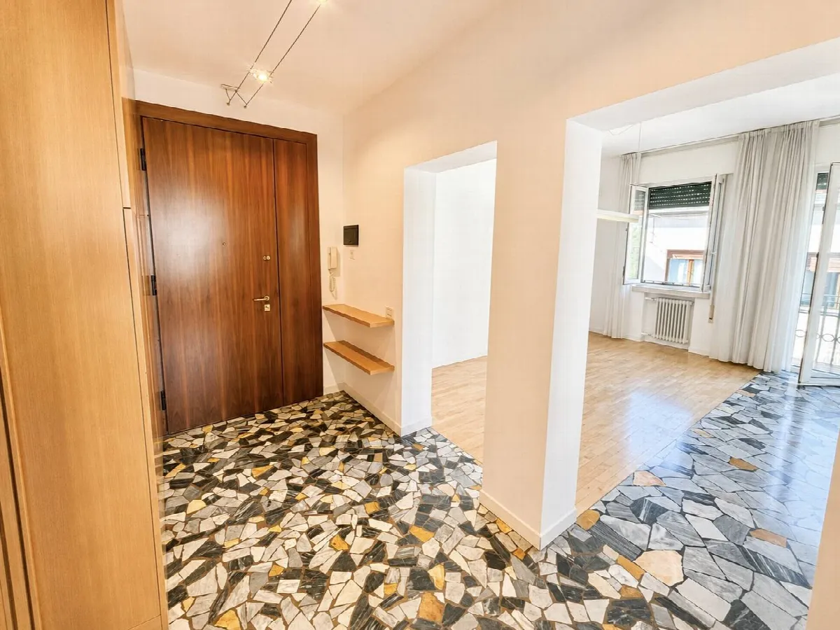 Appartamento quadrilocale in vendita a Vicenza, S. Bortolo-Ospedale-Piscine - foto 4