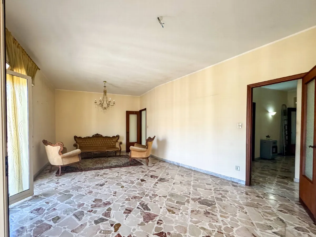 Appartamento in vendita a Aci Catena - foto 1