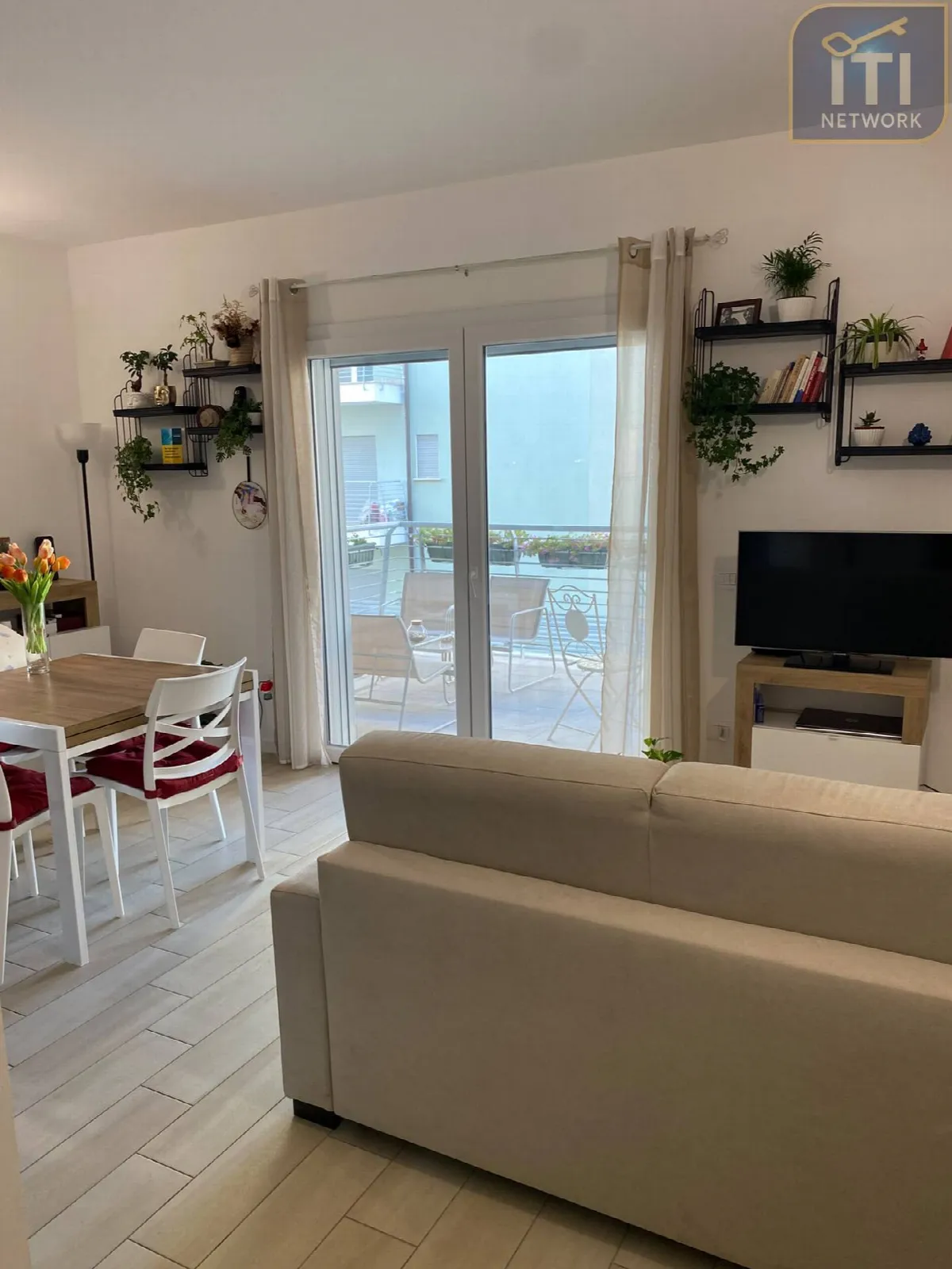 Appartamento in vendita a Pomezia, Campo Ascolano - foto 9