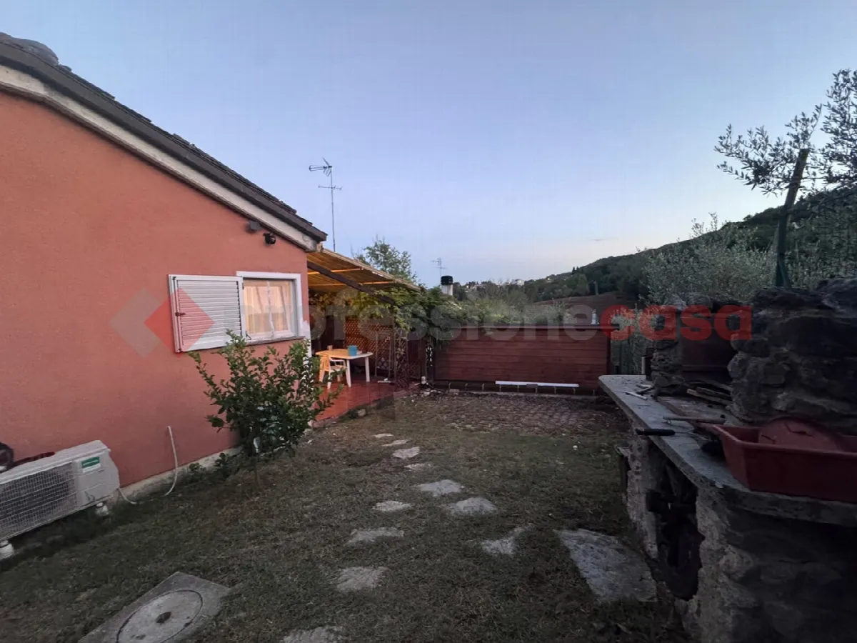 Casa indipendente in vendita a Collesalvetti - foto 8